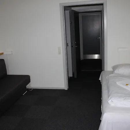 Otel Sports & Kulturcenter 3*