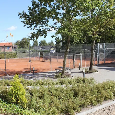 Sports & Kulturcenter 3* 빌드비여그